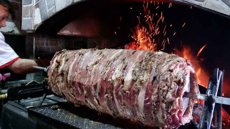 Cağ kebap dünyanın en iyi 100 lezzetinden biri